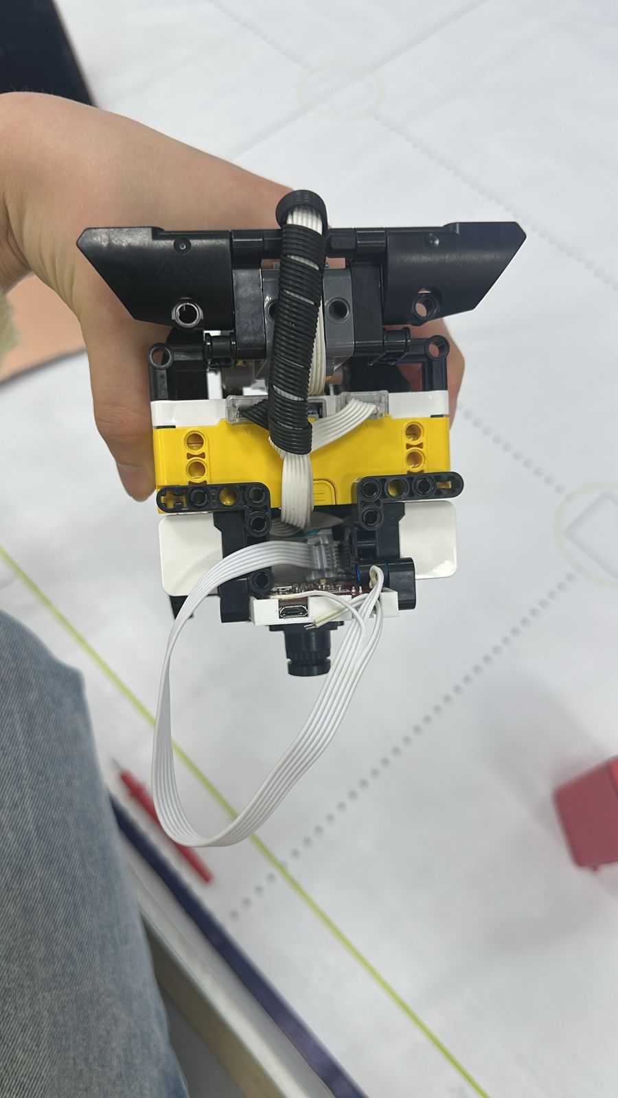 新旧机器人对比