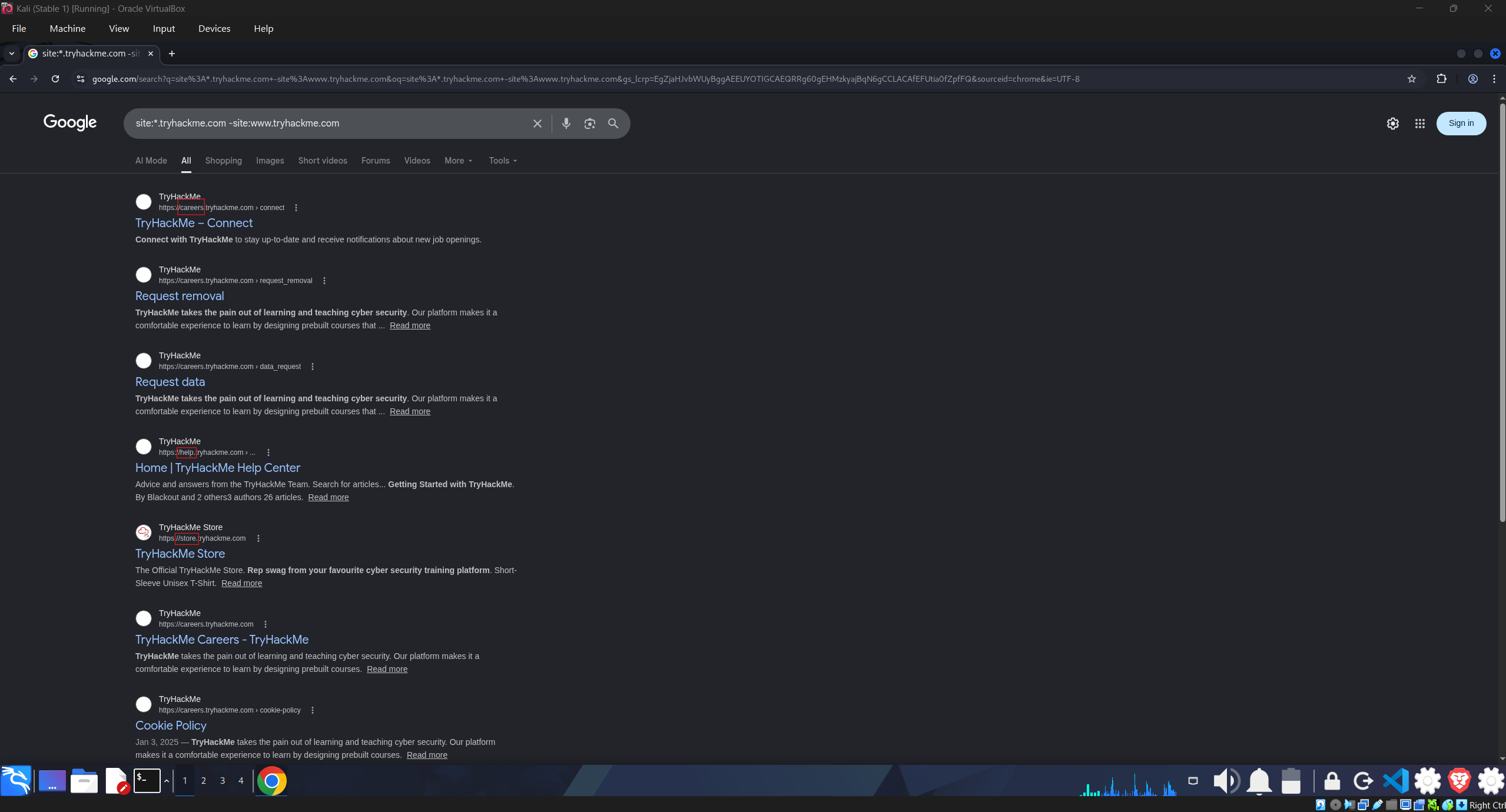 显示 HackTheBox 已索引子域名(如 roadmap、jobs、ctf、status 和 trust)的 Google dork 结果