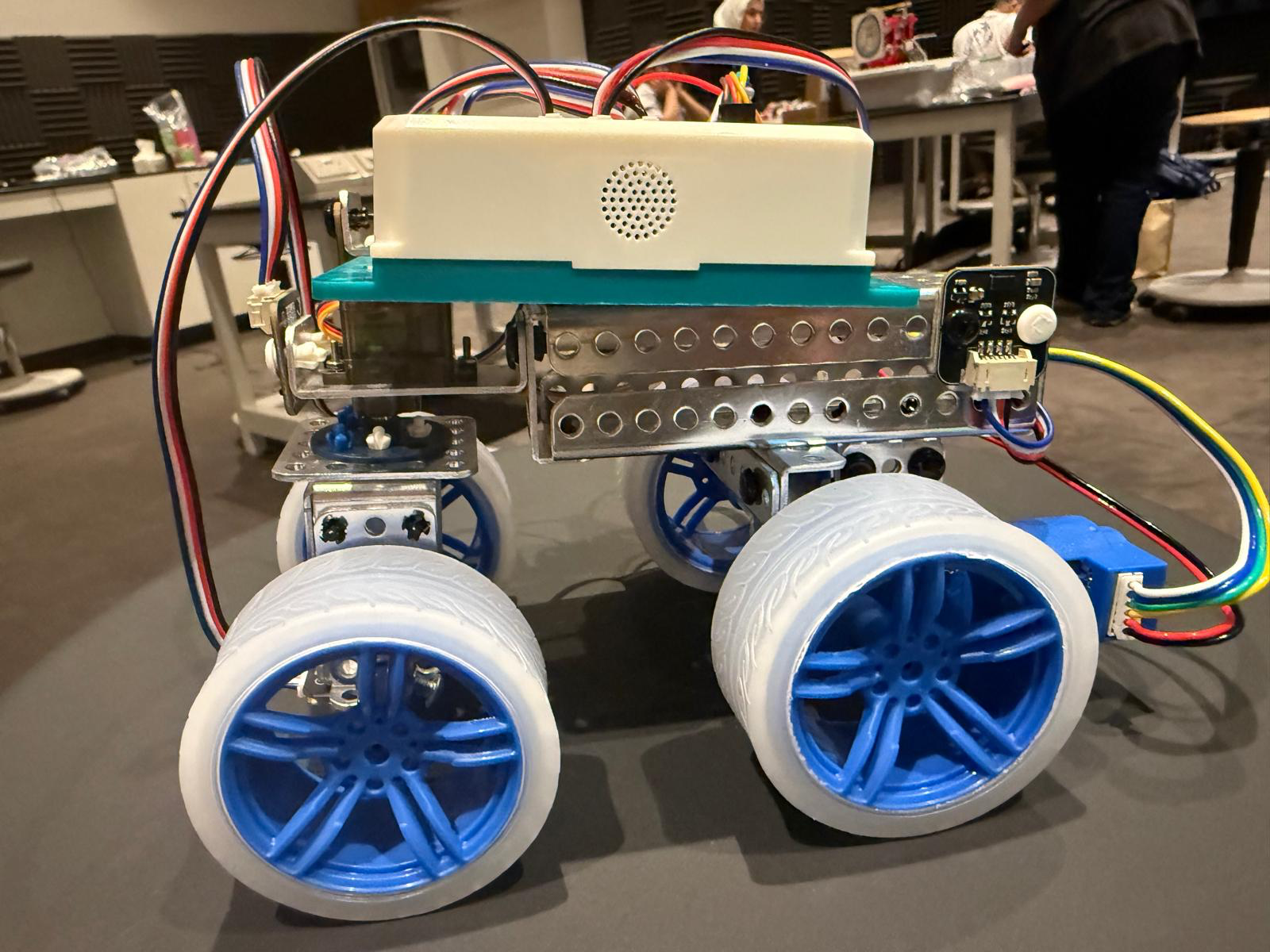 Chassis view 1