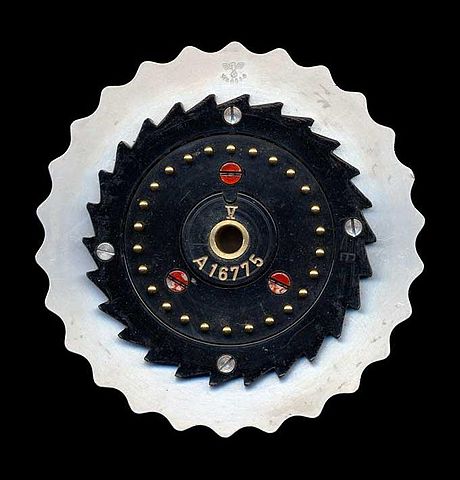 Enigma rotor contacts