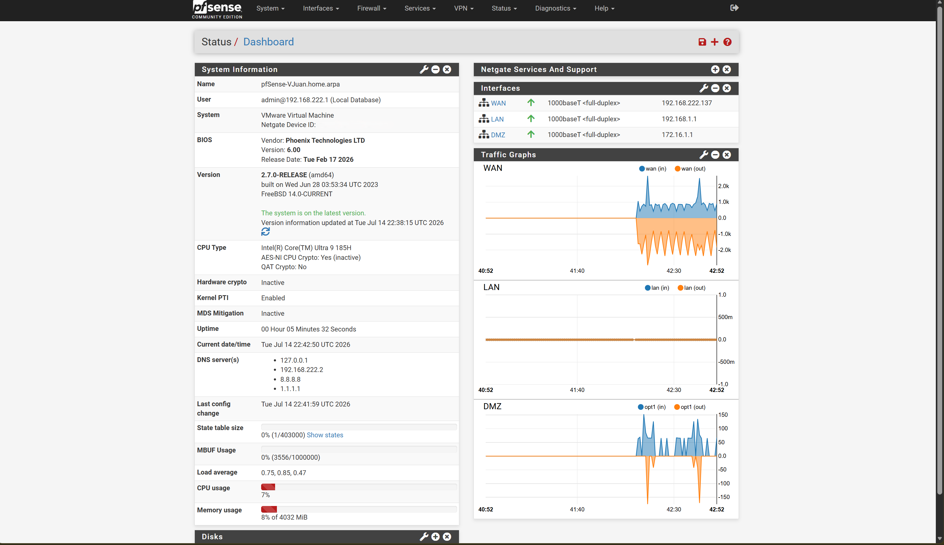 显示运行中的 WAN、LAN 和 DMZ 接口的 pfSense 仪表板